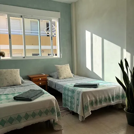 Playa De - 3 Min Walk To The Beach, Family-friendly, Near Gandia Apartment