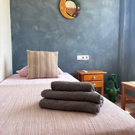 Playa De - 3 Min Walk To The Beach, Family-friendly, Near Gandia Apartment *